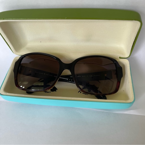 Kate Spade Black Oversixe Sunglasses Classic Design with hard shell case main image 5